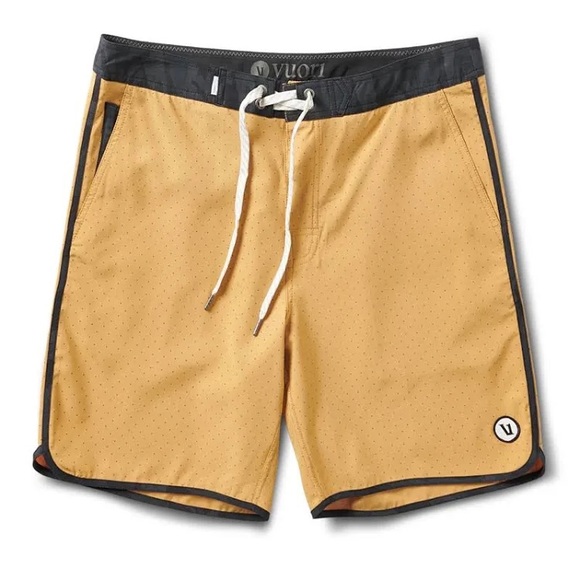 Vuori Other - VUORI NWT COGNAC MICRO DOT CRUISE BOARD SHORT MENS SIZE 38